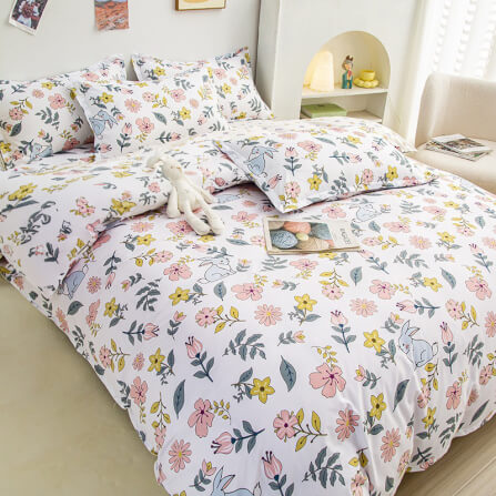 ชุดผ้าปูที่นอน 6 ฟุต 5 ชิ้น Fluffy ผ้า cotton คอลเลคชั่น Dreamy ลาย Rabbit Tale ไม่รวมผ้านวม _1